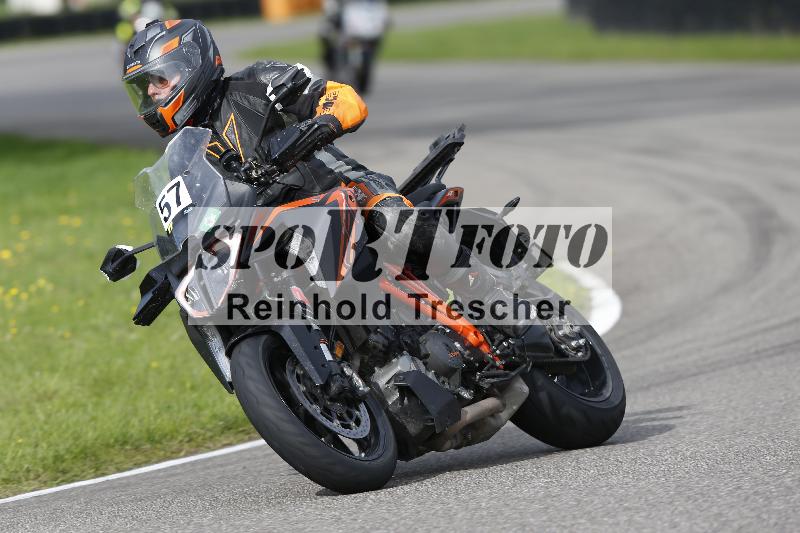 /53 16.09.2025 Track Day Domi Aegerter ADR/Gruppe gruen/57
